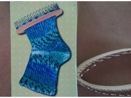 *X516--Knitting loom, za izradu čarapai rukavica./kom