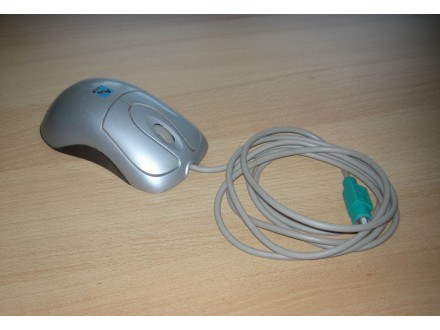 A4Tech optički miš