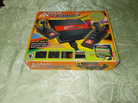 Atari Flashback 7800 - konzola iz 2004 godine
