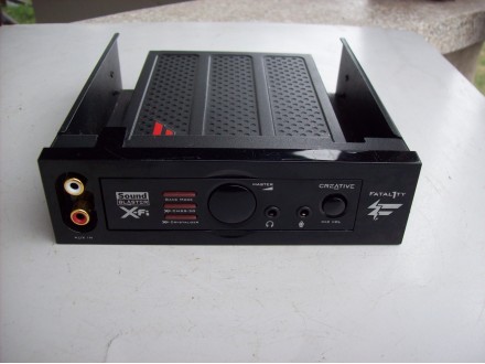Creative Sound Blaster X-Fi  Fatal1ty front panel