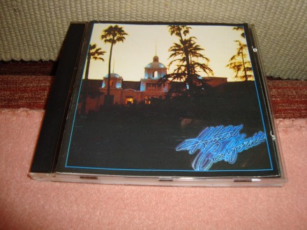 Eagles  -  Hotel California (Original)