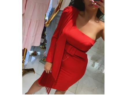 Elegantna crvena haljina. NOVA SA ETIKETOM.