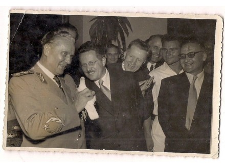 Fotografija Josip Broz Tito 3