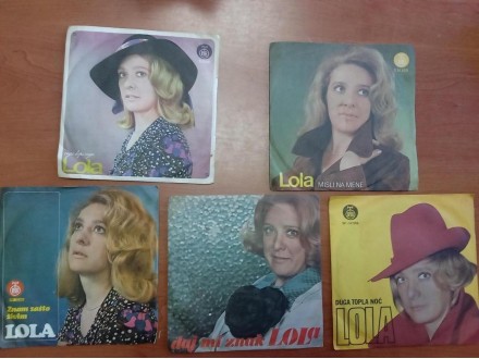 Gramofonska ploča: Lola Novaković, singl, 8 kom