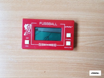 LCD igra - Piratoy Fussball