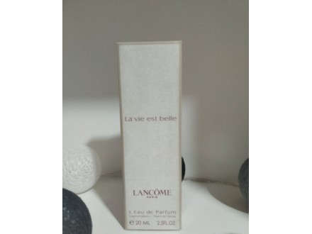 La Vie Est Belle Lancome ženski parfem 20 ml