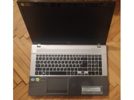 Laptop Acer V3-771G , SSD + hard disk , I5 , FULL HD