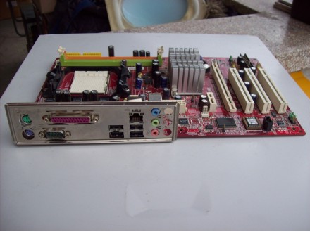 MSI AM2 MS-7310 VER:1.0(K9N4 Ultra) + limcic