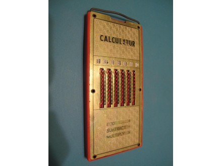 Mehanički kalkulator-addiator iz 60-tih godina