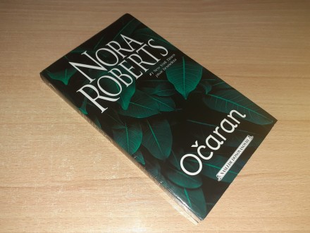 NORA ROBERTS - OČARAN