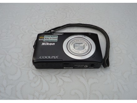 Nikon COOLPIX S2600 14.0MP 5X ZUM Digital Camera - Crni