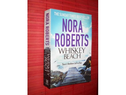 Nora Roberts WHISKEY BEACH