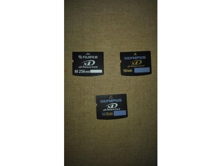 Olympus xD memorijska kartica 2 GB + 256 MB + 16MB + ..