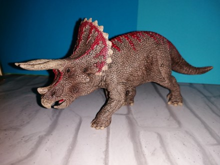 Schleich Figura Dinosaurus - Triceratops