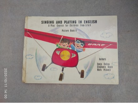 Singing and Playing in English/Picture Book II