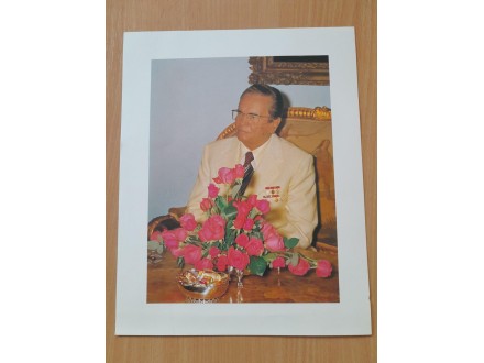 Slika Tito iz 80-tih godina 23,5x30 cm.