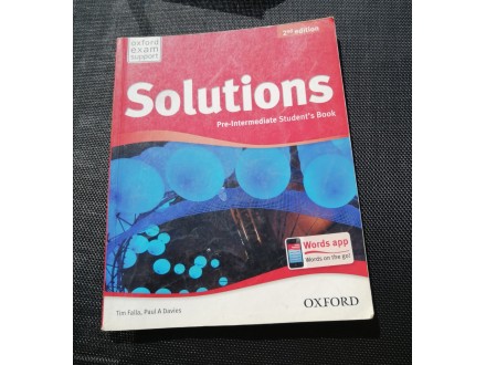 Solutions, pre-intermediate students book, 2nd edition