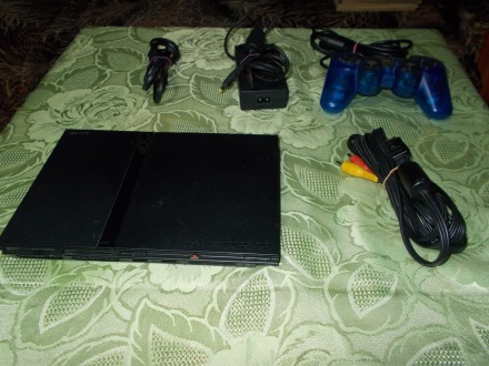 Sony Play Station 2 - model SCPH-77OO4