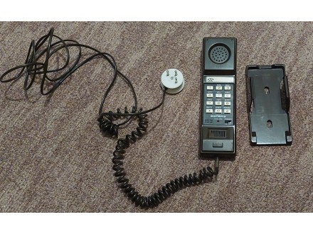 Stari telefonski aparat