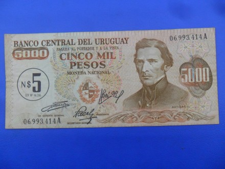 Urugvaj-Uruguay 5 Nuevos Pesos 1975, P7669