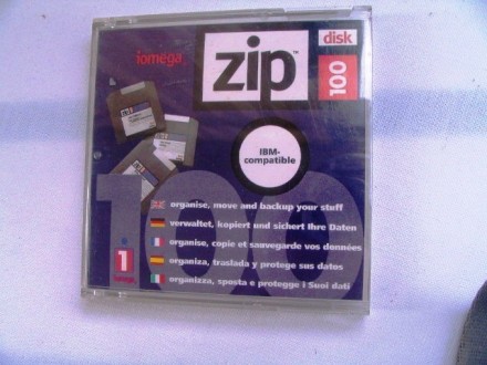 ZIP disk IOMEGA 100 MB  IBM Formatidet
