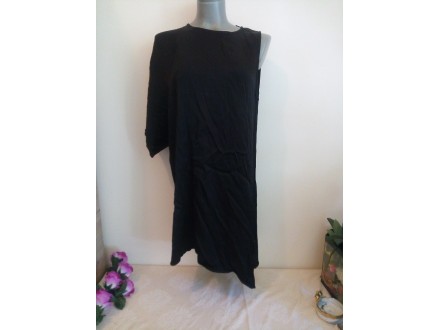 Zara crna haljina jedan kratak rukav 36