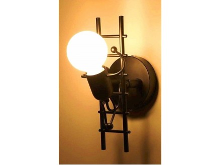 Zidna lampa u obliku merdevina E27 grlo