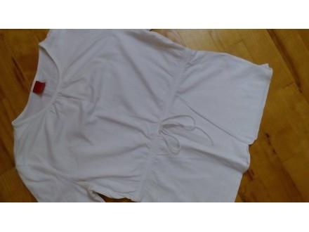 pamučna majica bele boje marke Espri
