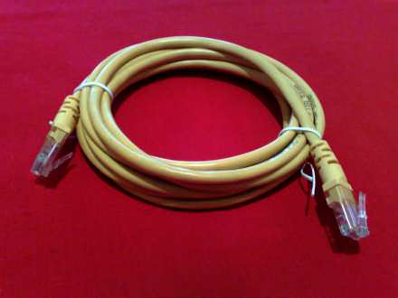 ! UTP LAN mrežni kabl, 3 m, žuti
