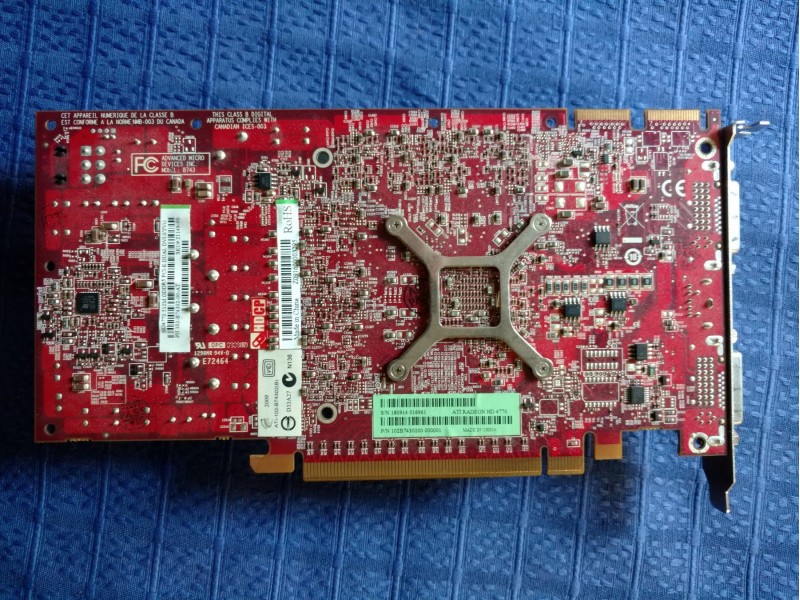 (a) ATI Sapphire HD 4770 512mb DDR5 PCI-E (neispravna)