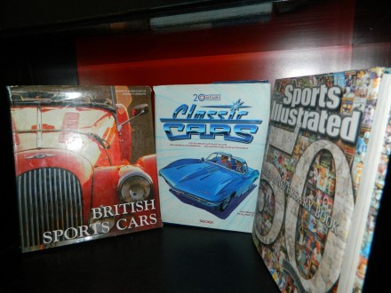 2 ogromne monografije o automobilima + poklon ENG