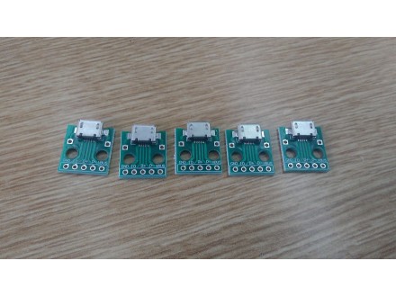 5x USB micro konektor 5 pinova