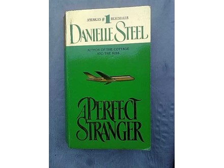 A Perfect Stranger-Danielle Steel