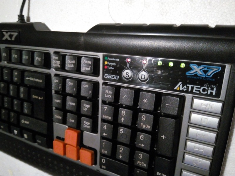 A4Tech X7 G800 Gejmerska Tastatura