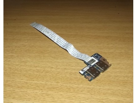 Acer Aspire 5742Z/ZG - USB konektori