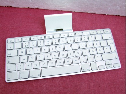 Apple iPad A1359 tastatura / dock ORIGINAL + GARANCIJA!