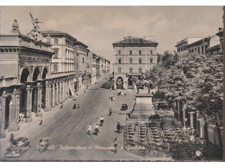 BOLOGNA / Independency Street and Garibaldis Monument