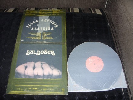 Buldožer – Izlog Jeftinih Slatkiša LP Helidon 1980.