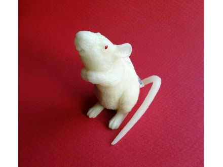 Bullyland miš koji svetli noću