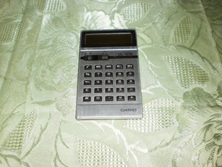Casio LC-1010  - kalkulator iz 1979 godine - RETKO