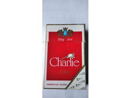 Charlie lux kutija od cigareta