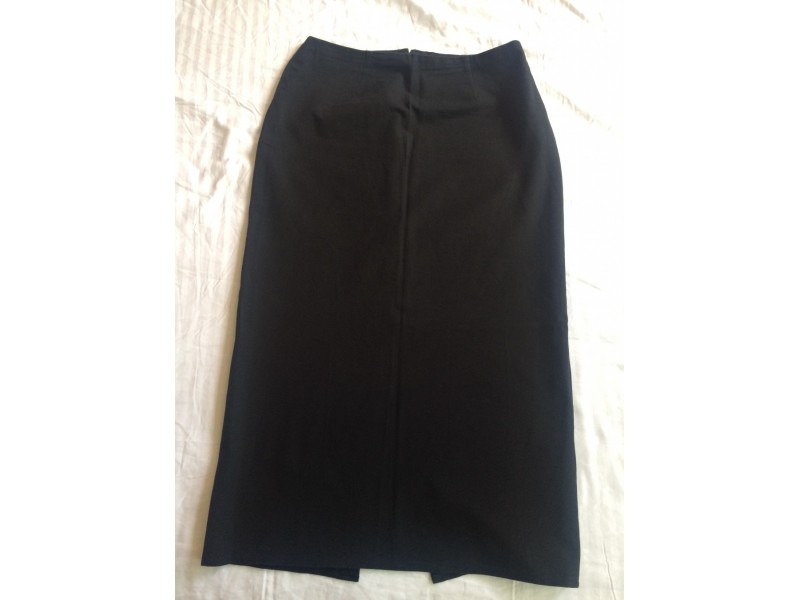 Crna dugačka suknja veličina 42