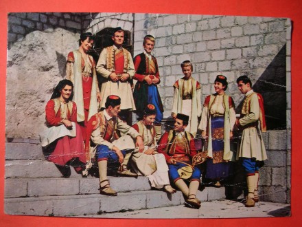 Crnogorska narodna nosnja