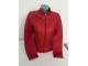 Crvena jakna slika 3
