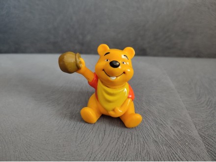 Disney original igracka - Winnie the Pooh