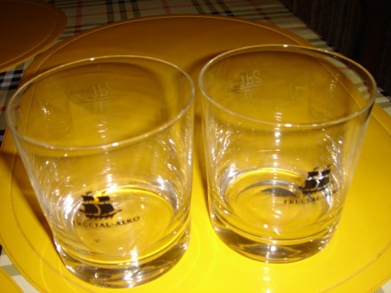 Dve lepe čaše Fructal - Alko iz sedamdesetih