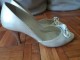 Elegantne zenske srebrne cipele Rayca slika 1