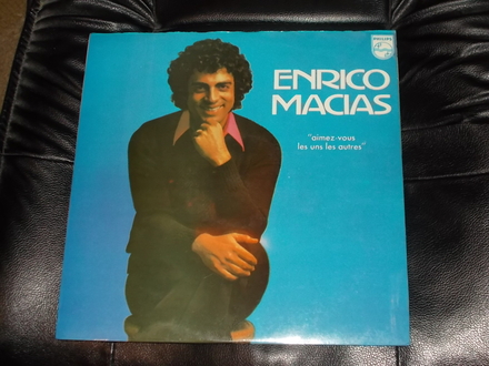Enrico Macias ‎– Aimez-Vous Les Uns Les Autres