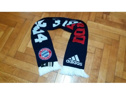 FC Bayern DOUBLE šal - Adidas
