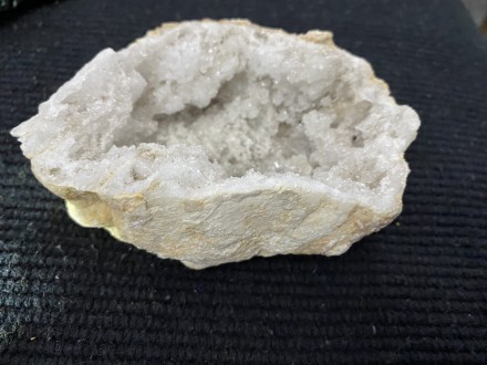 Geoda od gorskog kristala-12 cm